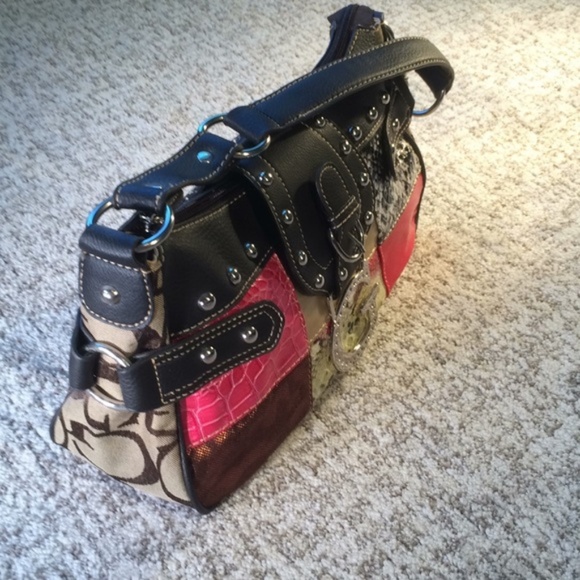 Multi colored patchwork purse - Picture 6 of 6